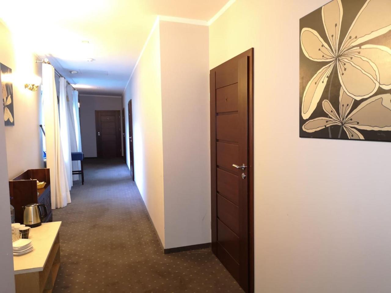 Rynek 14 & Restaurant Bed & Breakfast Inowroclaw Exterior photo
